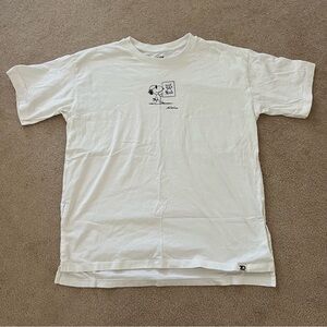 white snoopy t shirt